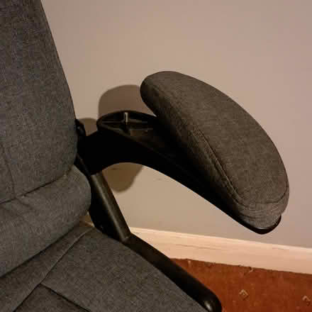 Photo of free Gaming chair (Northwood HA6) #2
