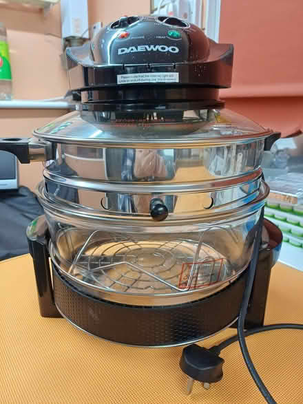 Photo of free Halogen Fan Cooker. (Cherwell Heights OX16) #1