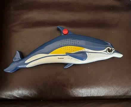 Photo of free Dolphin AM/FM Shower Radio (WN7) #1