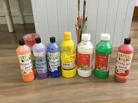 Photo of free Poster paints and brushes (Broxbourne EN10) #2