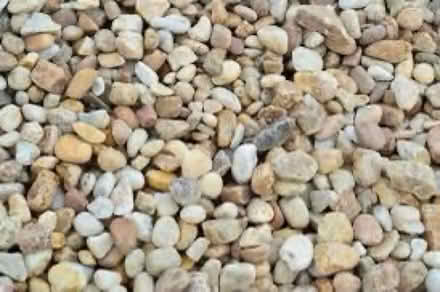 Photo of Pea Gravel/Shingle (Highgate N6) #1