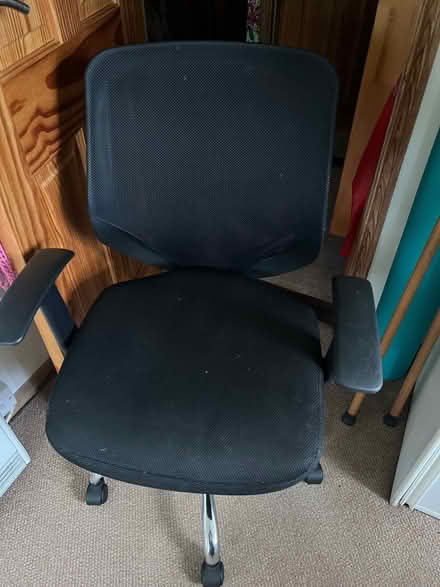 Photo of free Office/desk chair (Eastbourne BN20) #2