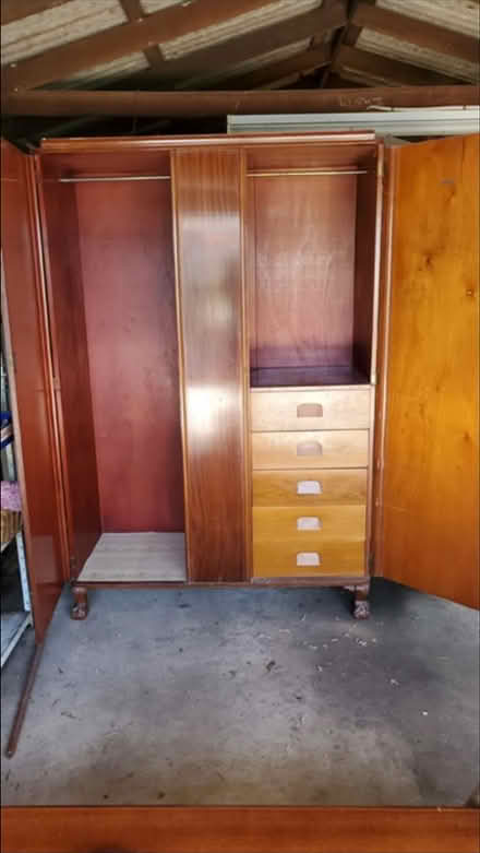 Photo of free 4x wood wardrobes (Waitara) #4