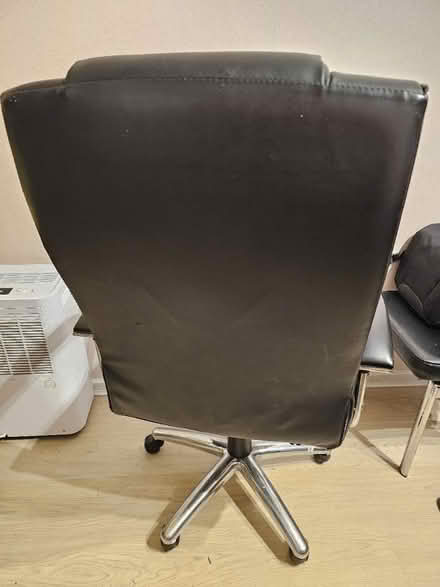Photo of free Office Chair (Stepney Green) #4