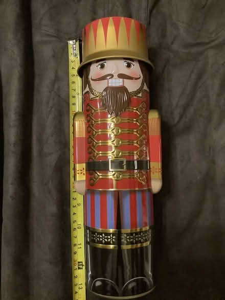 Photo of free Decorative tin (Central Derby DE22) #2