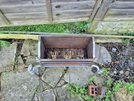 Photo of free cast iron fireplace insert (TW3 Hounslow Central) #2