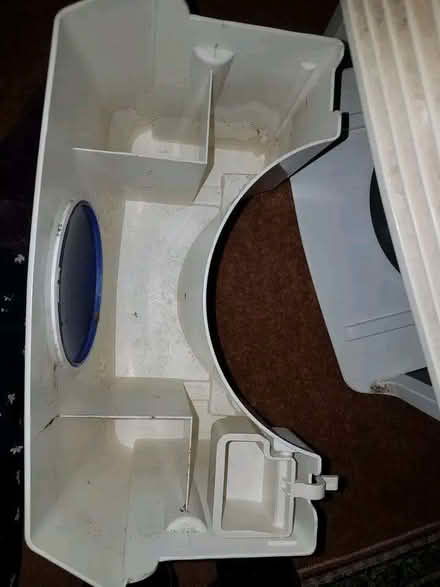 Photo of free Non working Humdifier spares or repair (Gledhow LS8) #2
