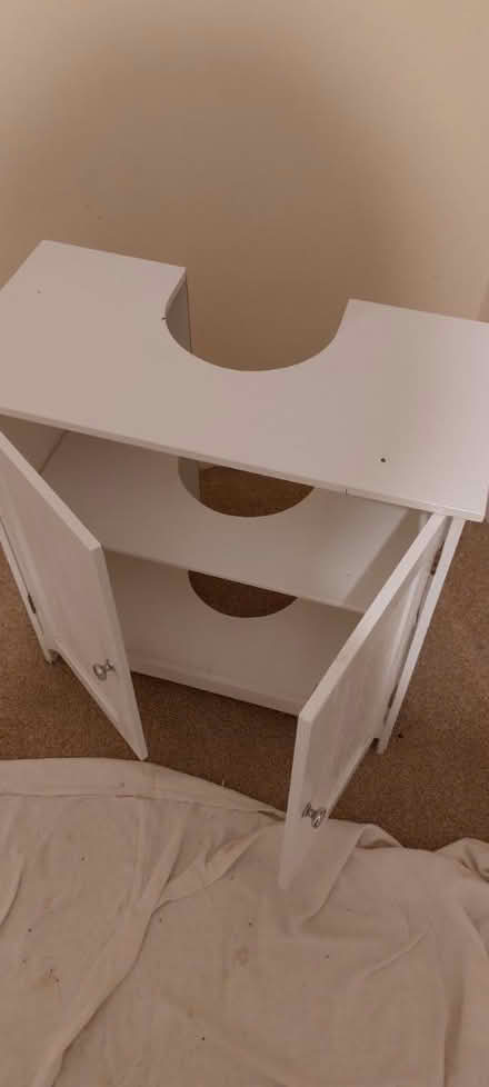 Photo of free Under wash basin cabinet (Horsham RH12) #2