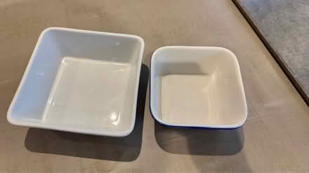 Photo of free Various dishes, bowls Pirex ect (Kings Hill) #3