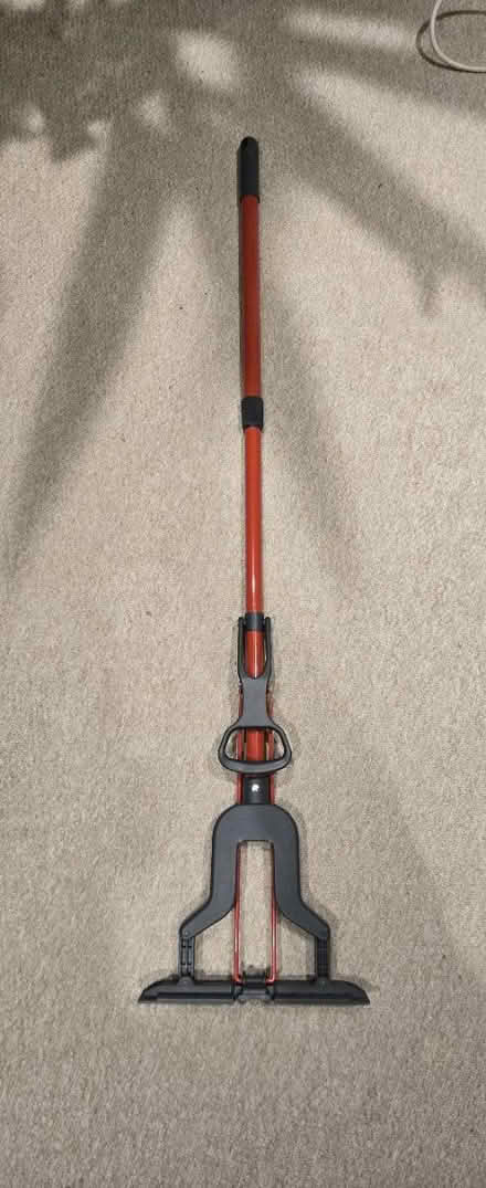 Photo of free Vileda Sponge Mop handle (Tunbridge Wells) #1