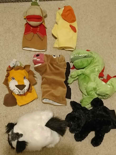 Photo of free 7 Hand Puppets (Central HORSHAM) #1
