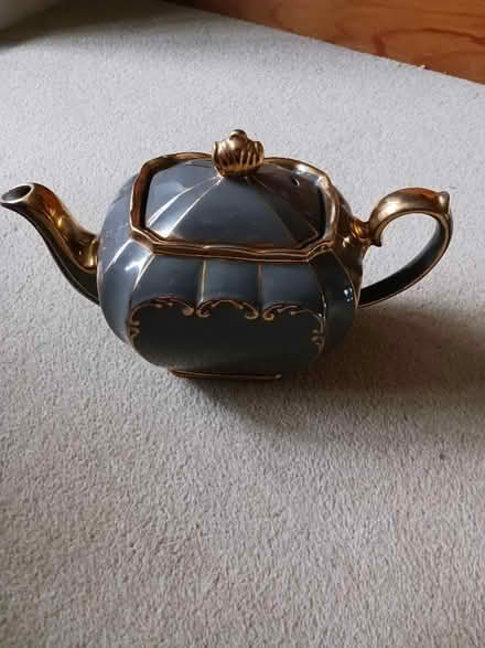 Photo of free Teapot (Morley DE21) #1