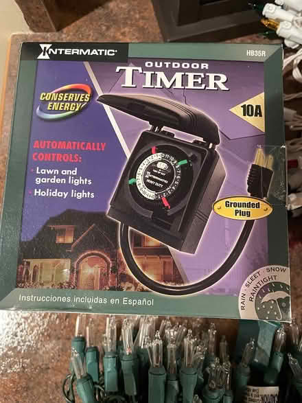 Photo of free Christmas lights/outdoor timer (Roselle) #1