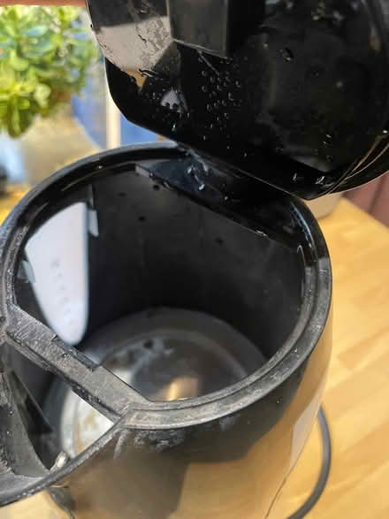 Photo of free Breville kettle (Caversham RG4) #3