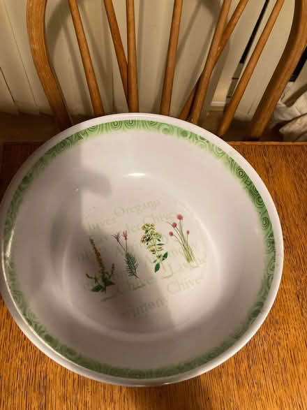 Photo of free Large salad bowl (Up Hatherley GL51) #1