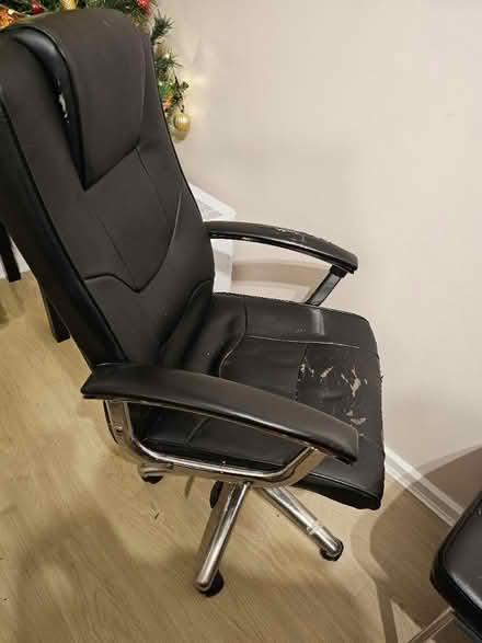 Photo of free Office Chair (Stepney Green) #3