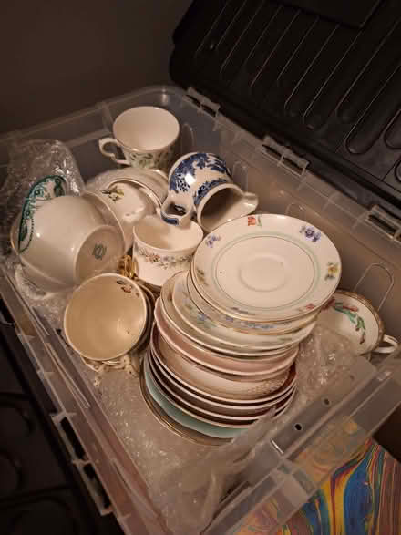 Photo of free Box of tea set china. (IP1) #1