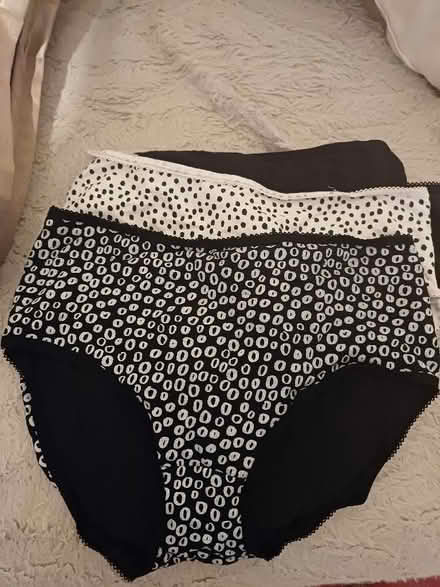Photo of free Not worn size 8 ladies pants (Malvern Link WR14) #1
