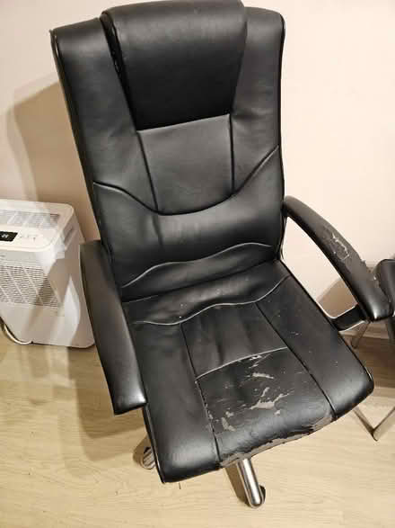 Photo of free Office Chair (Stepney Green) #1