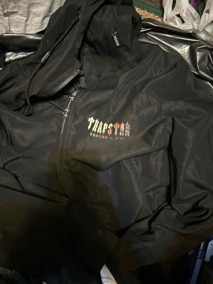 Photo of free Jacket (BR5) #1