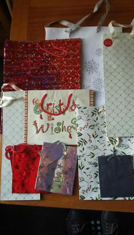 Photo of free Christmas gift bags (Falsgrave) #1