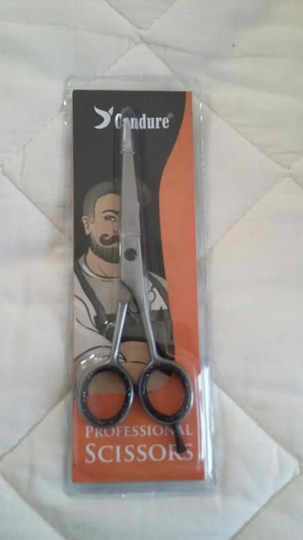 Photo of free New grooming scissors (Falsgrave) #1