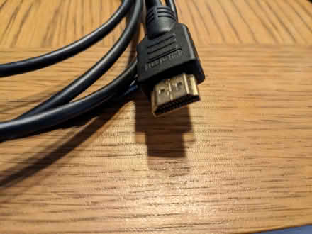 Photo of free Miscellaneous Video & Audio Cables (Bramcote Hills NG9) #4