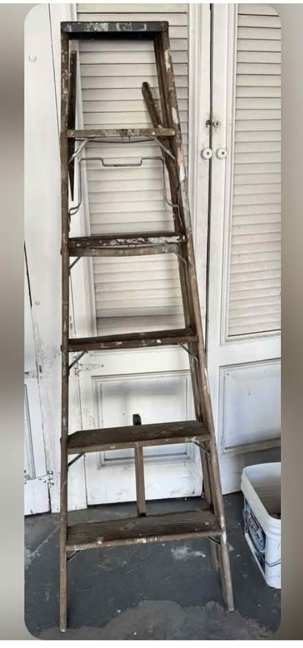 Photo of free 3 Ladders (Des Moines, west side) #3