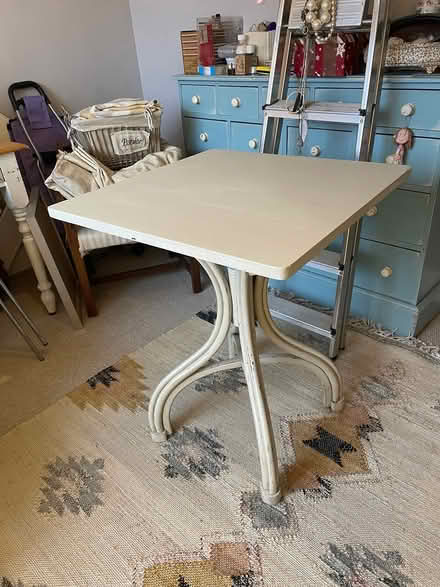 Photo of free Shabby chic table (Mitcham Common CR4 1) #1