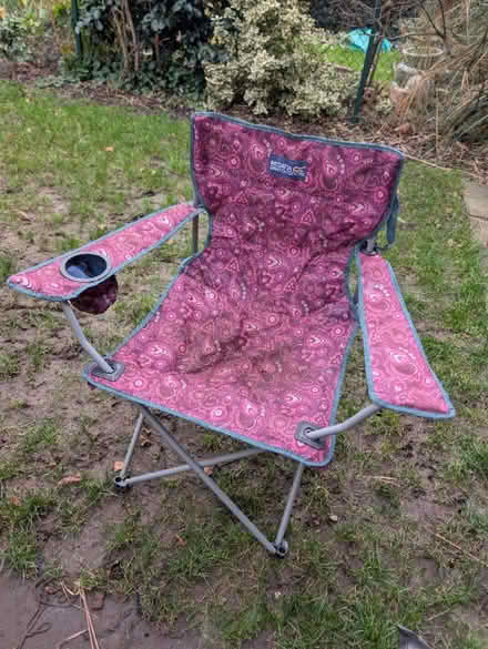 Photo of free Folding camping chair (N1 Highbury and Islington) #1