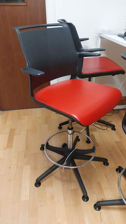 Photo of free High table, and 3 tall chairs (Walton Summit PR5) #1