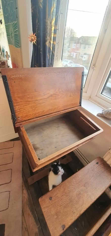 Photo of free Beautiful Old Desk (TN35) #3