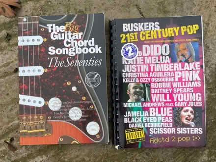 Photo of free Guitar song books (Halton LA2) #1