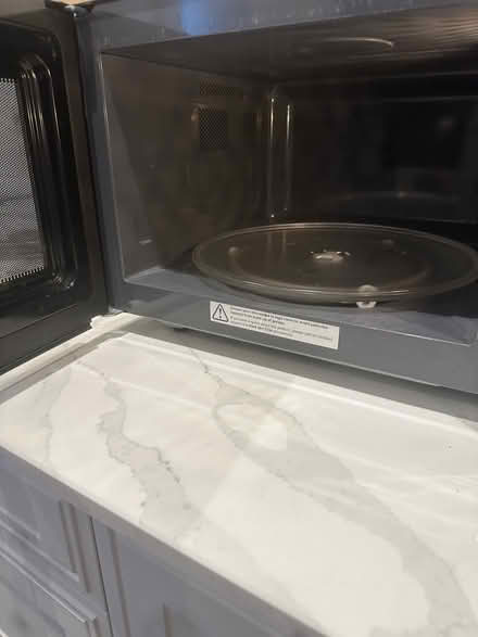 Photo of free Kenwood microwave (CR0) #2