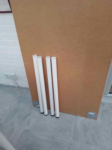 Photo of free Ikea table top and legs (Nantwich CW5) #4