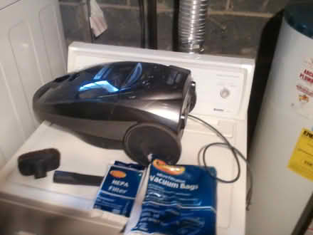 Photo of free Kenmore Vacuum Cleaner (Kendall Park near Finnegans Ln) #1
