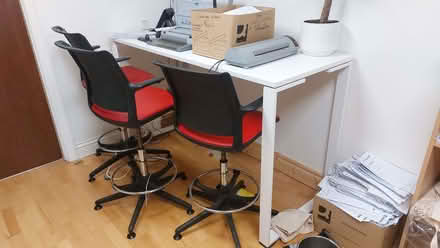 Photo of free High table, and 3 tall chairs (Walton Summit PR5) #2