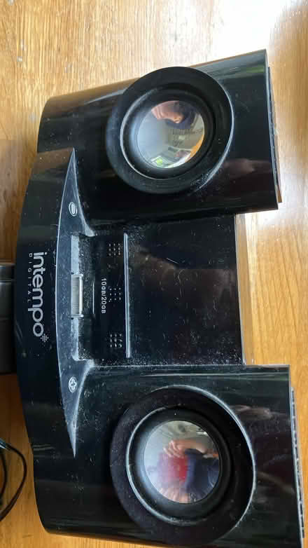 Photo of free iPod speaker and charger (SW15) #2