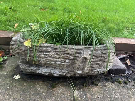 Photo of free Garden plant pot or stone planter (Seaford BN25) #1