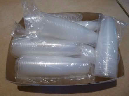 Photo of free around 100 large plastic cups (1 box) (Beaconsfield HP9) #1