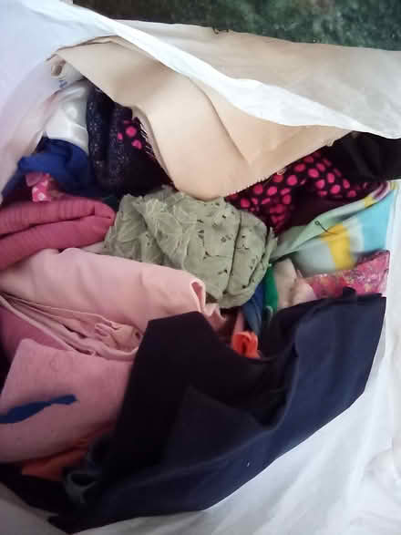 Photo of free Fabric (CT9) #1