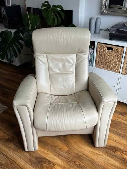 Photo of free Reclining Leather Chair (Helmshore BB4) #1