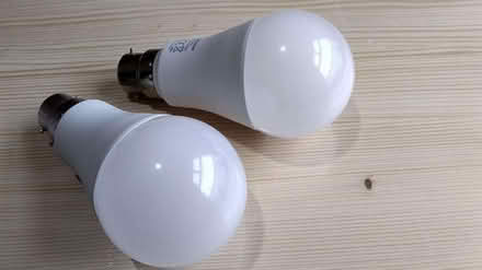 Photo of free 2x colour-changing lamps (BC22 mount) (Levenshulme M12) #3