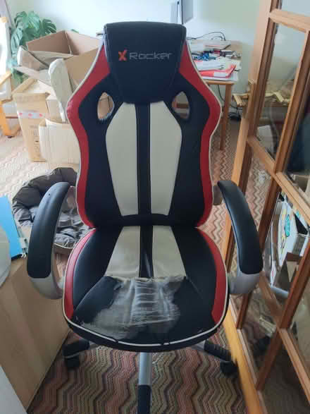Photo of free Gaming/office chair (Kendal LA9) #1