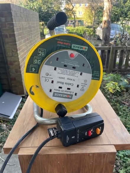 Photo of free Homebase 20m cable reel (New Cross SE15) #1