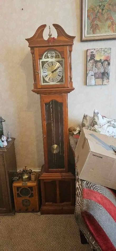 Photo of free Grandfather grandmother mechanical clock (IM8) #1