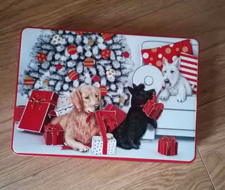 Photo of free Biscuit tin (Bilton CV22) #1