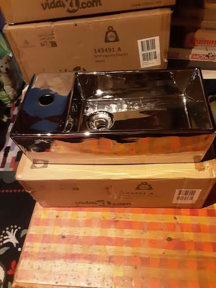 Photo of free Silver coloured basin (Denny Bottom TN4) #1