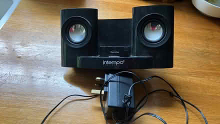 Photo of free iPod speaker and charger (SW15) #1