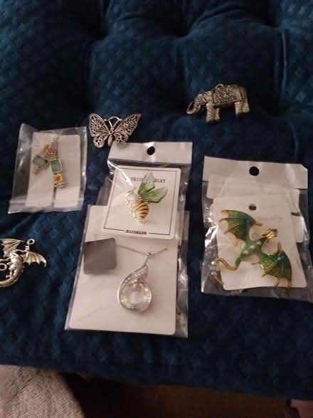 Photo of free Costume jewellery (Bidston Moss CH43) #1